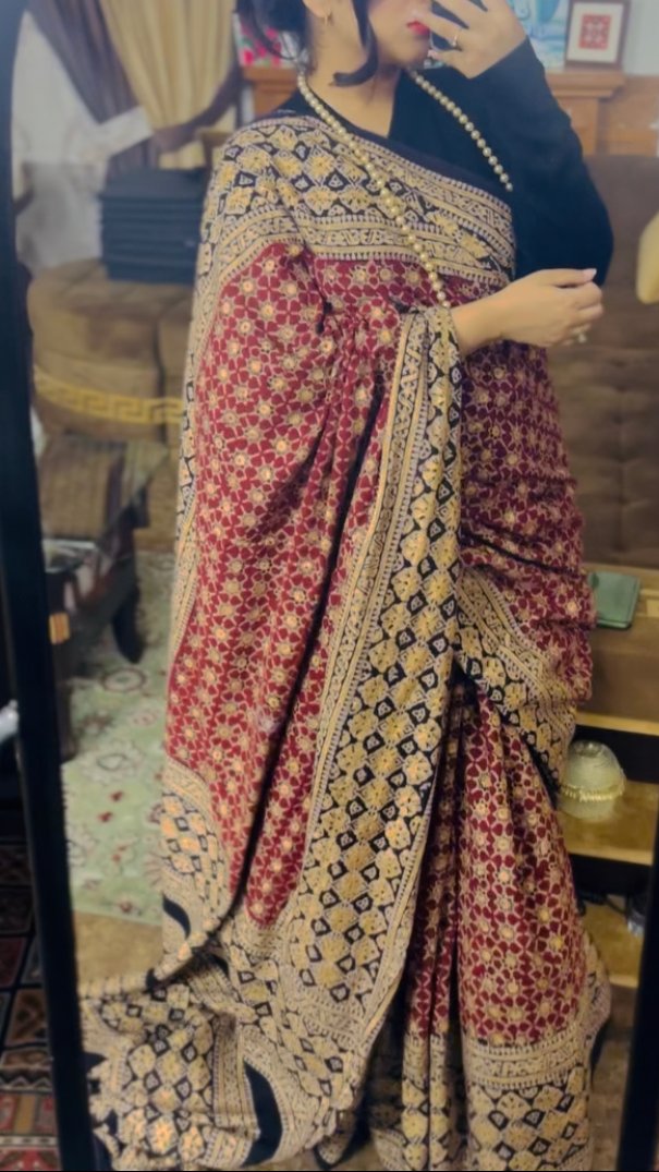 The Elegance of Premium Block Printed Saari - Image 4